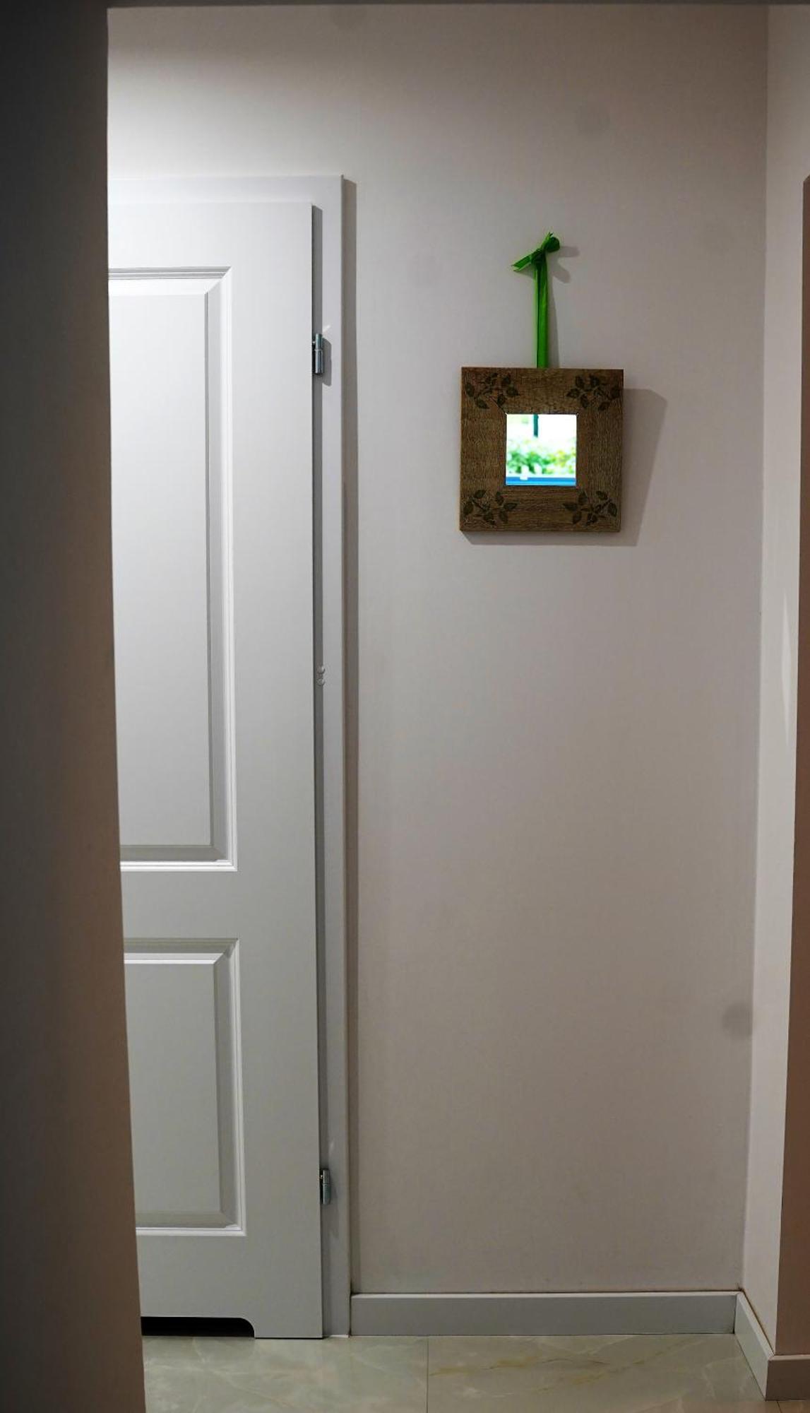 Nice Apartament With Small Tub Warsaw Exterior photo